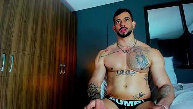 Živý XXX chat massimo_visconti