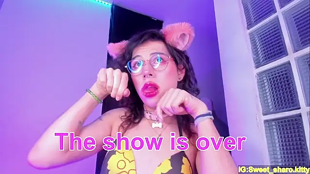 Sweet-SharoKitty live XXX chat