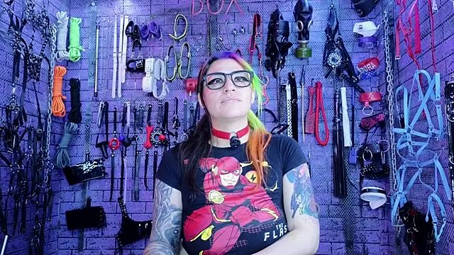 PANDORANEZZ: απευθείας συνομιλία ΧΧΧ