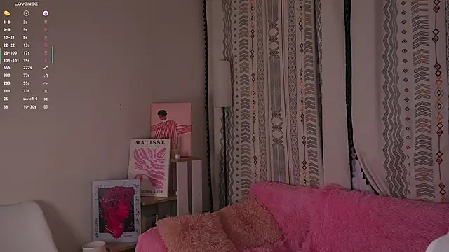 CarmaOlen: онлайн-секс-чат