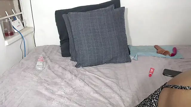 Chat XXX en directo de DarkBerry57