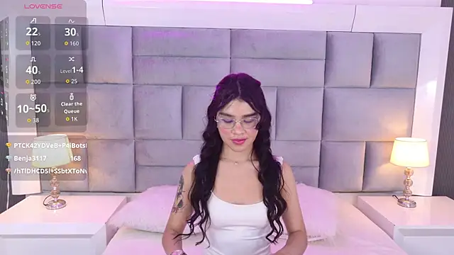 OliviaDiaz's Live XXX Chat