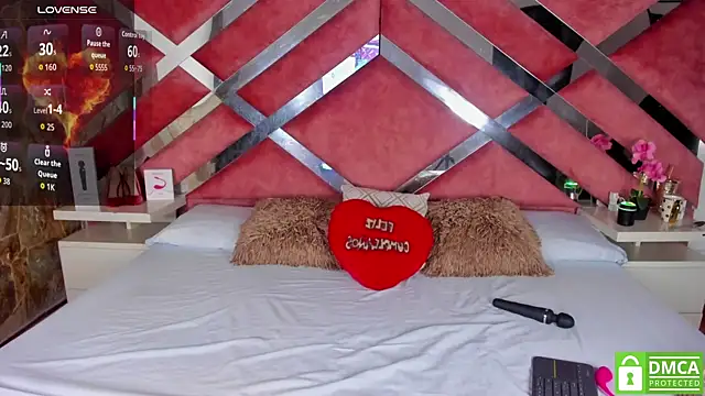 Lily_Queen30: απευθείας συνομιλία ΧΧΧ