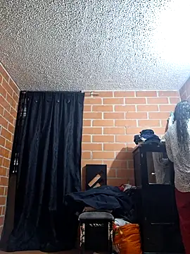 Rubievans22's Live XXX Chat