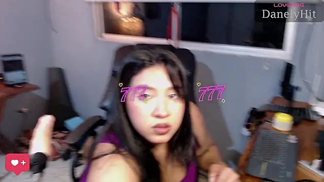 DanelyLopezのウェブカメラショー