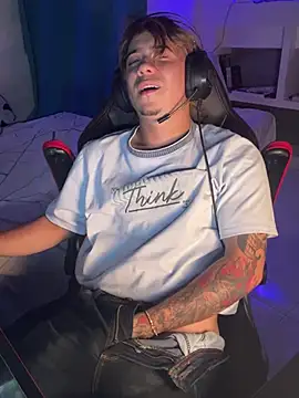 โชว์เว็บแคมของ AngelLatinBoy