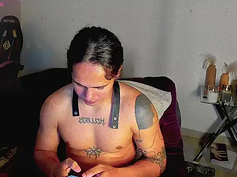 Maximiliano_scoott__のライブXXXチャット