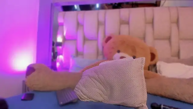 PrincesRosie's Live XXX Chat