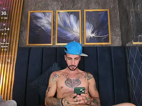 Lancelot_Benwick Show in webcam