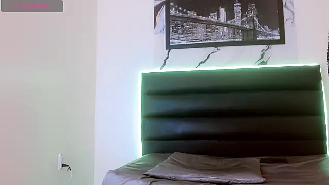 Karlaa_Hernandez_ 网络视讯表演