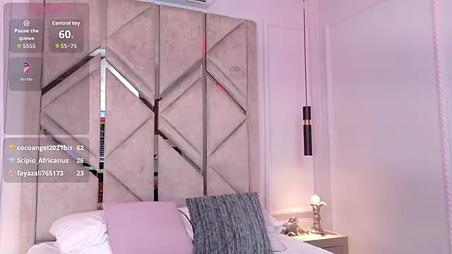 Онлайн чат XXX Kendal-Ross