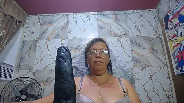 Pokazy przed kamerką – alina_maturehot