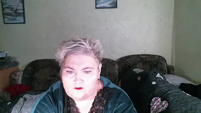 Lana555のライブXXXチャット