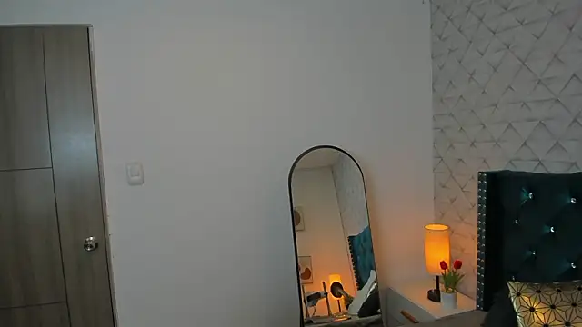 Valery_jame Adlı Modelin Canlı XXX Sohbeti