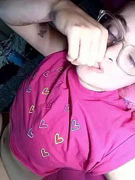 EmmacutのライブXXXチャット