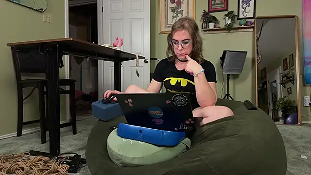 MirandaFlowers Webcam-Show