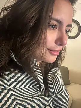 sukhakunis1 élő XXX-chatje