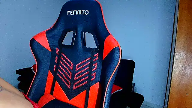 Rousse_violett's Live XXX Chat