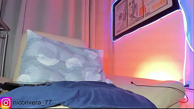 nico_rivera's Live XXX Chat