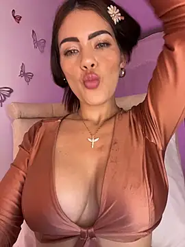 samanta_94's Live XXX Chat