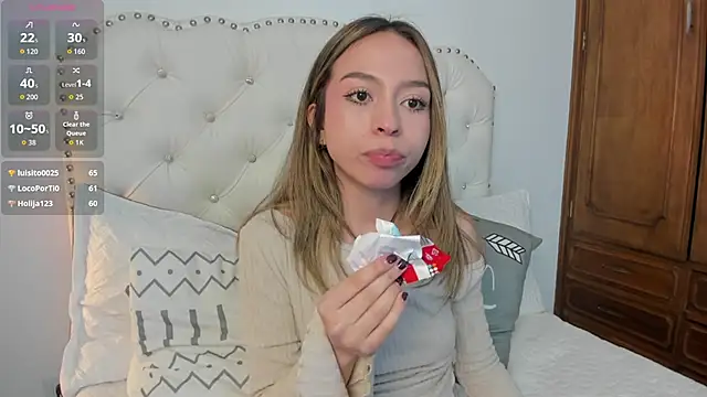 LuuluBerry: онлайн-секс-чат