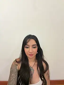 EmmyEvans1's Live XXX Chat