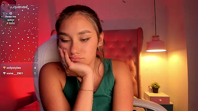 _Sophie__miller Chat XXX in diretta