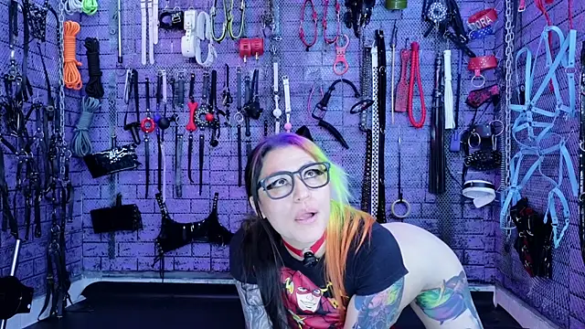 Czat XXX na żywo – PANDORANEZZ