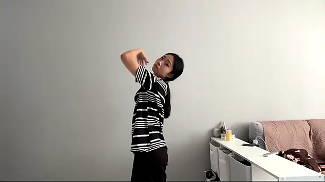 Chat XXX en directo de SweetMiaXO