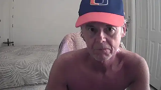 nakeedcowboi65 网络视讯表演