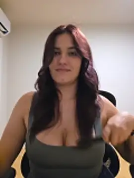 Czat XXX na żywo – MiaRides19