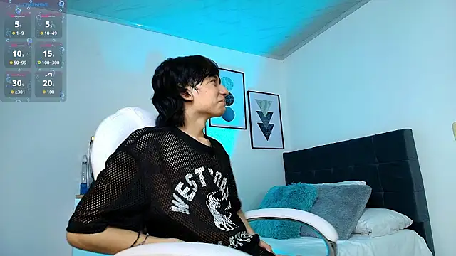 alexconsaniiのライブXXXチャット