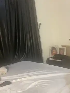 Cardiebae89 – Naživo XXX chat