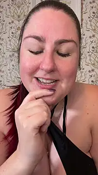 Lacey-BBW Live XXX Chat