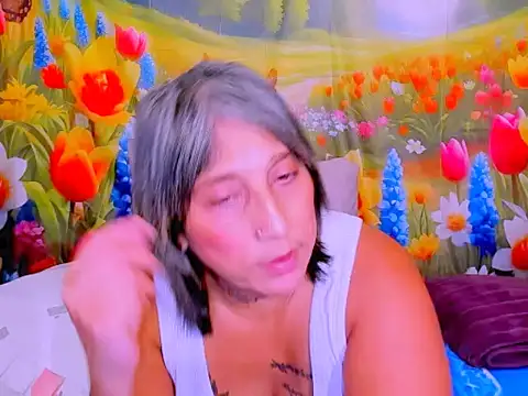 indianroxy: απευθείας συνομιλία ΧΧΧ