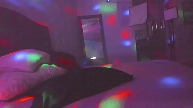 yiauana's Webcam Show