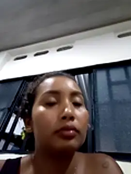 Genesis_18_ Chat XXX in diretta