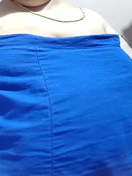 tamilthanushriのライブXXXチャット