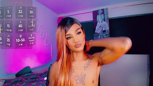 Kendall_hornyy – Kamerová šou