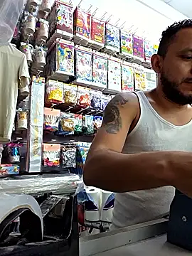 ALVIJB Show in webcam