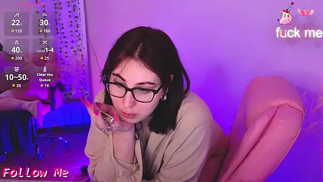 دردشة Kittycat_meooow الجنسية المباشرة