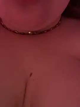 Chat +18 de savageebny ao vivo