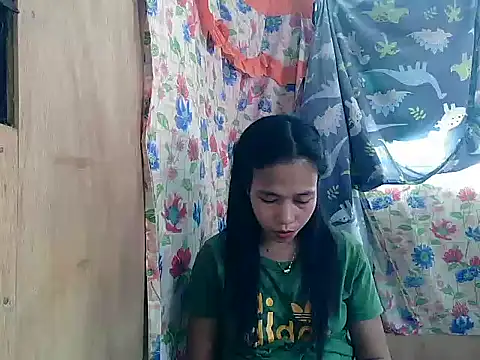 PinaySkinnyGirl: онлайн-секс-чат