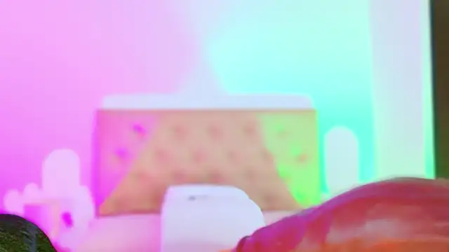 CharlootteEvans' Live XXX Chat