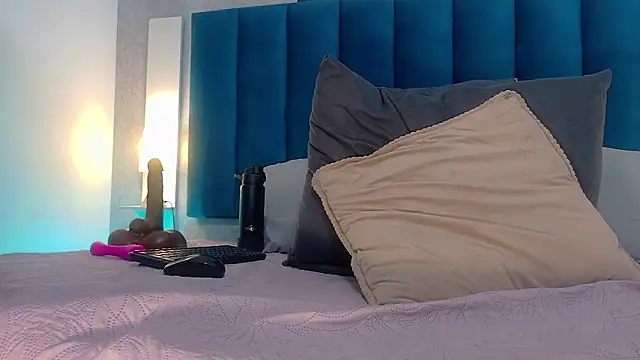 Madisonsmiith Adlı Modelin Canlı XXX Sohbeti