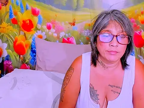 Онлайн чат XXX indianroxy