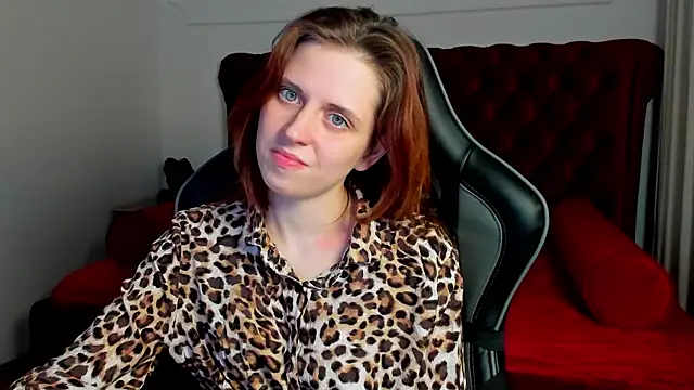 Chat +18 de FreyaVey ao vivo