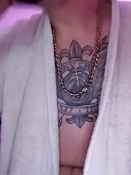 LoGanDiamondのライブXXXチャット