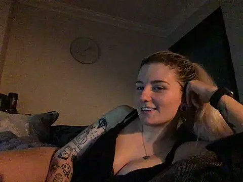 Chatroom XXX en direct de xxamyleighxx