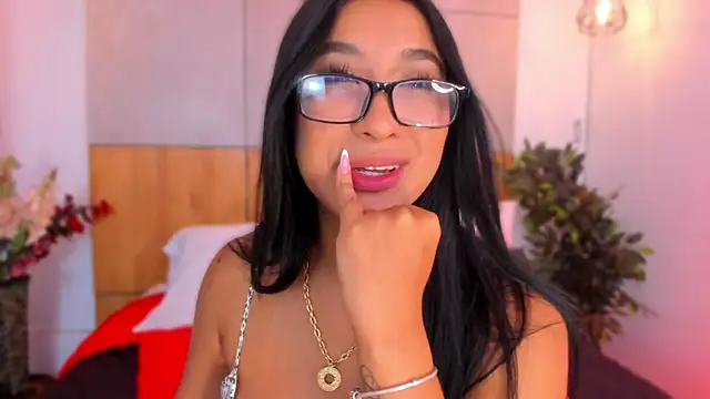 Czat XXX na żywo – BellaHarllow